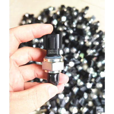 Hitachi High End Low Voltage Sensor 4436535  42CP2-13 04K21CZ1 Excavator Electric Parts