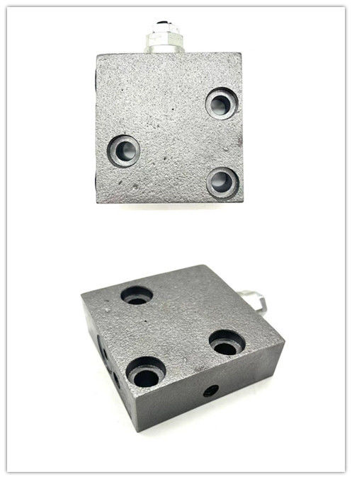 723-40-71800 723-40-71201 Excavator Distribution Valve Pressure Reducing Valve Pilot Valve  PC200-7 PC300-7